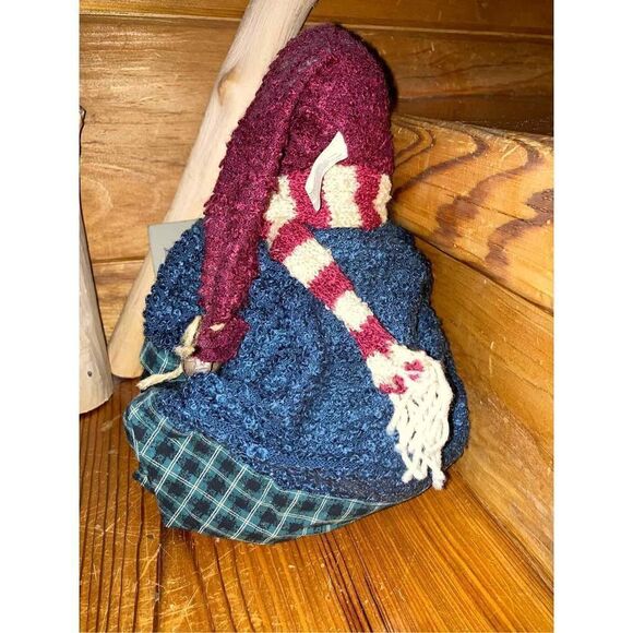 Plush Snowman   - Picture 2 of 4